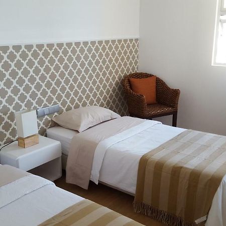 Apartamento Funchal Com Piscina Екстер'єр фото